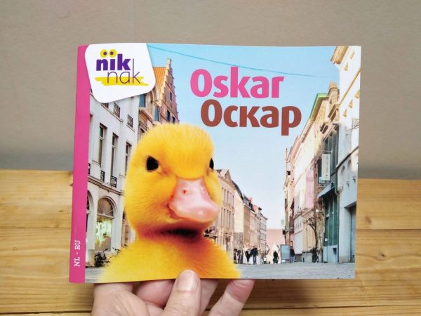Oskar tweetalig kinderboek met Russisch cover